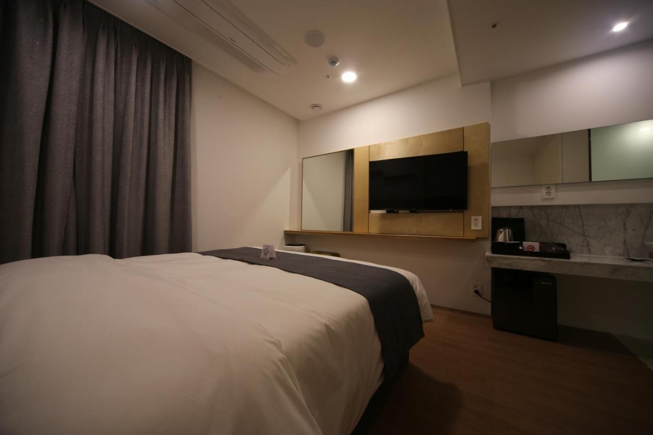 Hotel Noblestay Тэгу Экстерьер фото